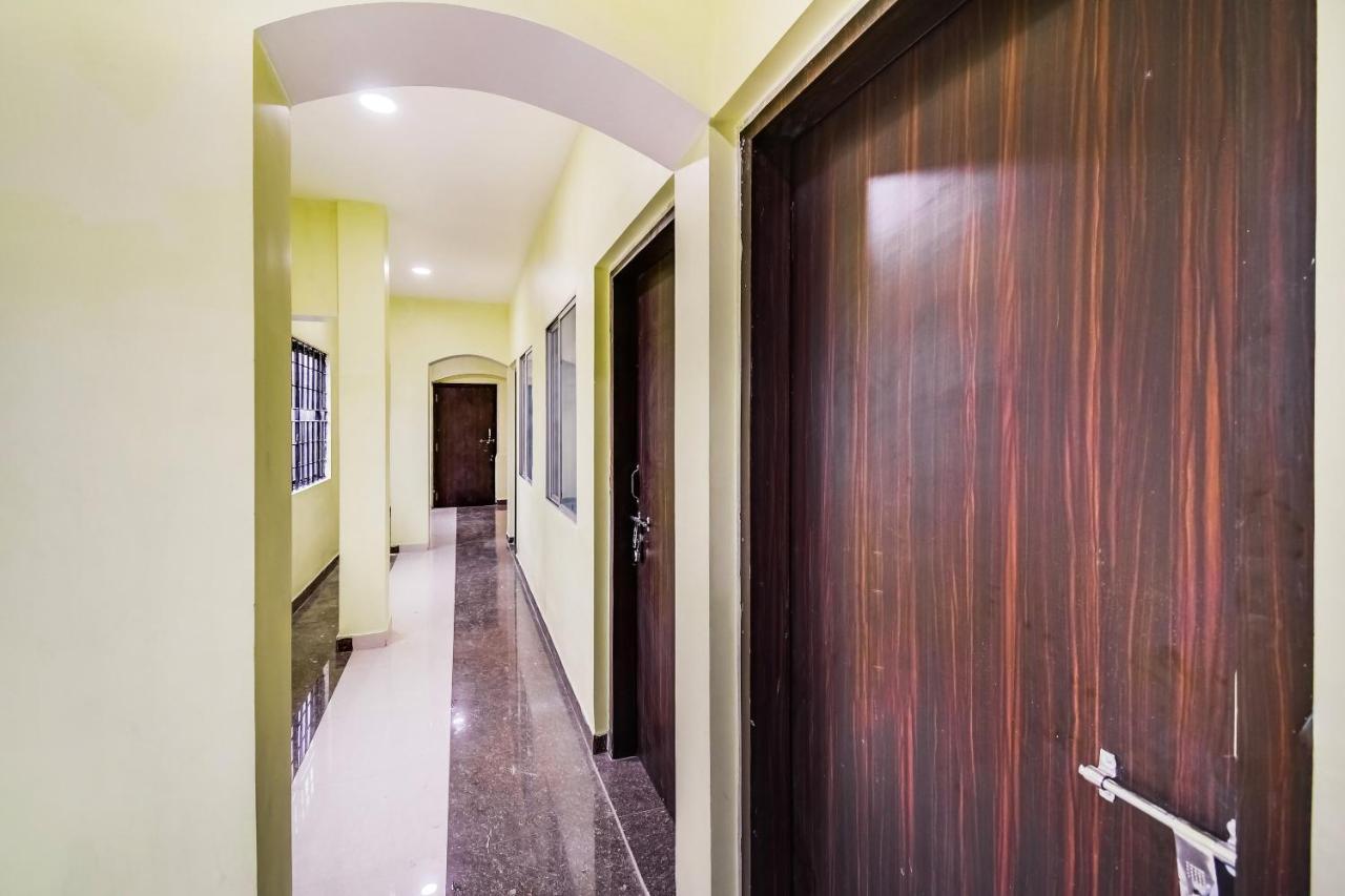 Oyo 60726 Hotel Vrindavan Bilāspur エクステリア 写真